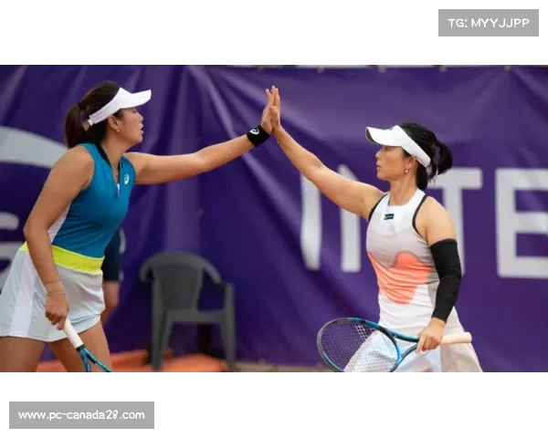 徐一璠杨钊煊强势晋级伊斯特本双打四强 上演中国组合内战 徐一璠杨钊煊强势晋级伊斯特本双打四强 上演中国组合内战